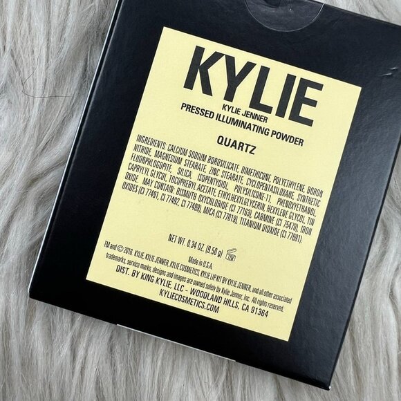 NEW - Kylie Jenner Ky Light Highlighter in Quartz - Picture 6 of 6